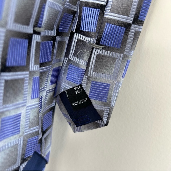 Balenciaga 100% Silk Purple Geometric Tie - Picture 4 of 5